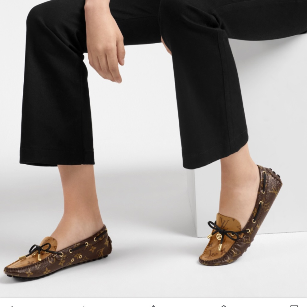 Louis Vuitton Gloria flat loafers